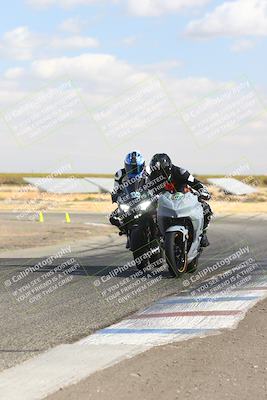 media/Nov-03-2024-TrackDaz (Sun) [[44580f4982]]/B Group/1220pm (Wheelie Bump)/
